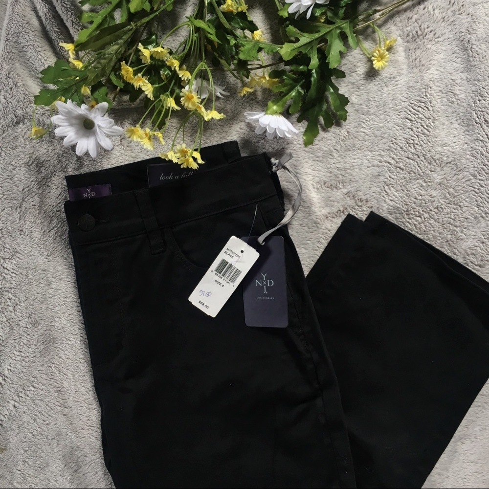 NWT Cropped Black Jeans
